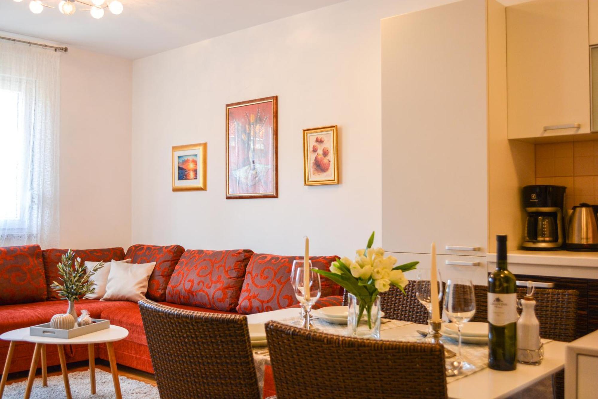 Apartment Sopta Макарска Екстериор снимка