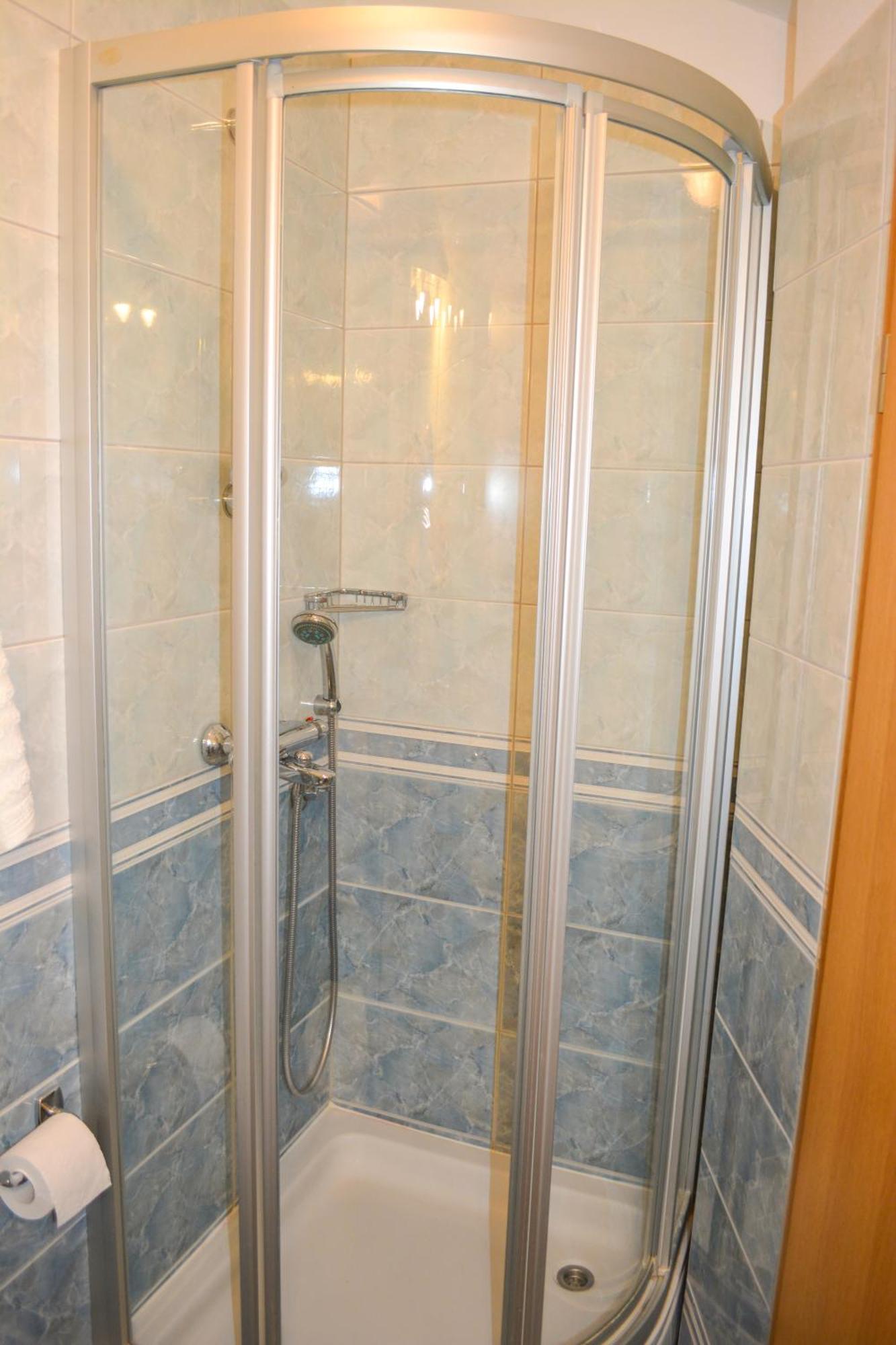 Apartment Sopta Макарска Екстериор снимка